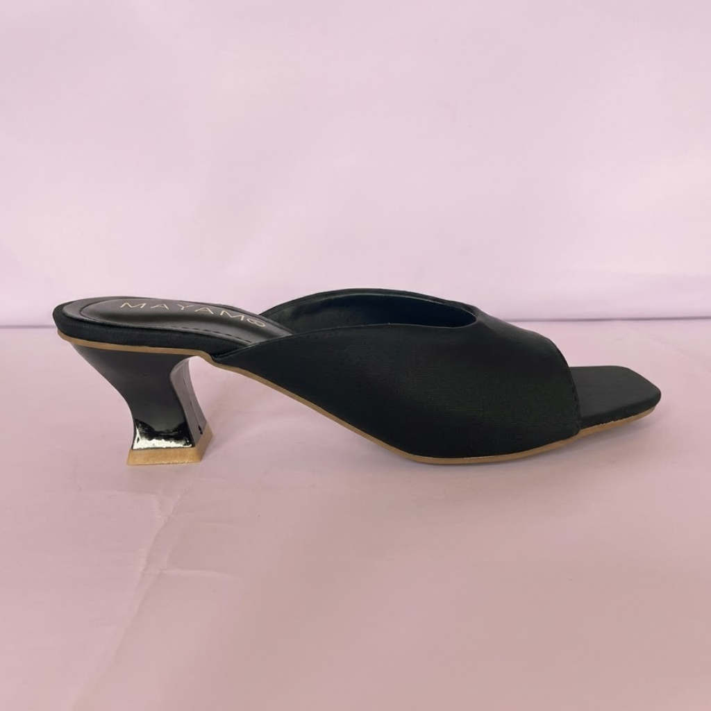 The Empress Arch Black